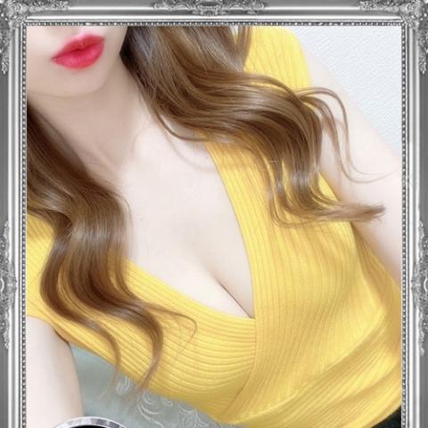 姫乃えま(27)