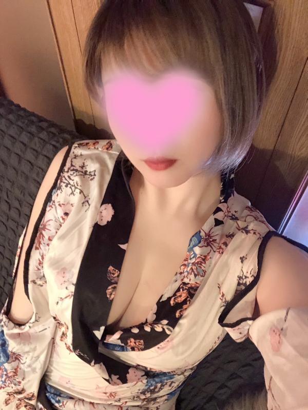 秋菜セラピスト(28)