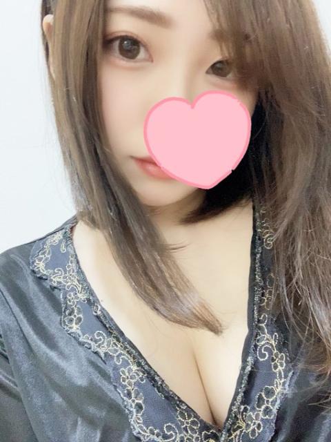 奈々(28)