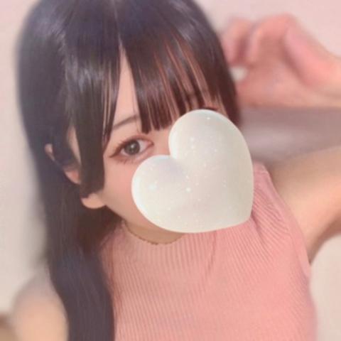 夢奈(22)