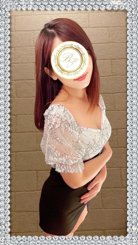 藤沢れな(42)