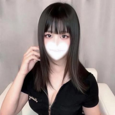 みう(26)