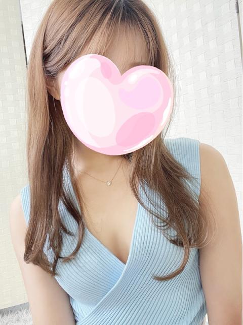 リリ(25)