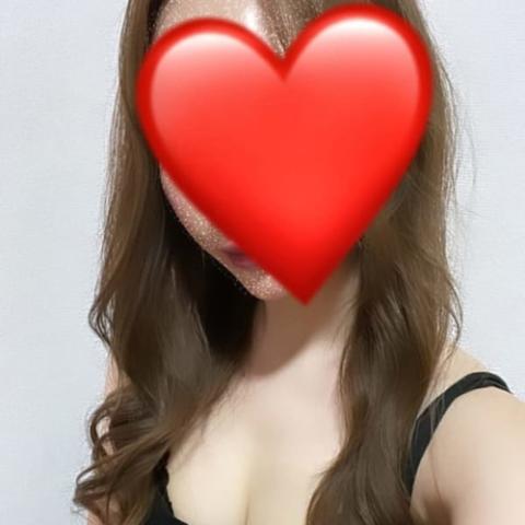 すず(29)