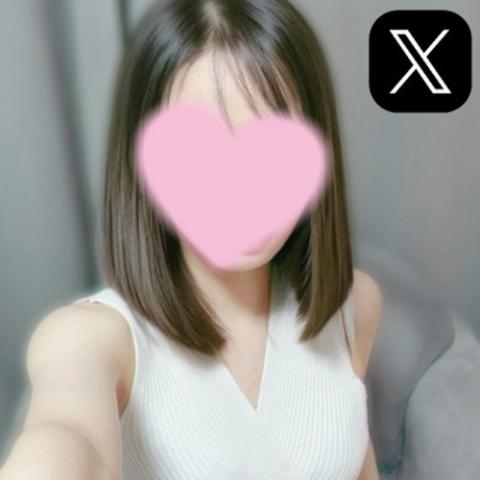 綾乃りな(25)