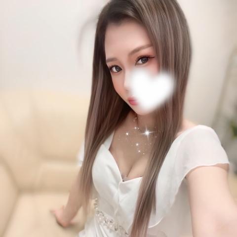 愛沢ありさ(23)