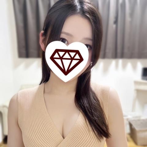 笠宮 まゆか(22)