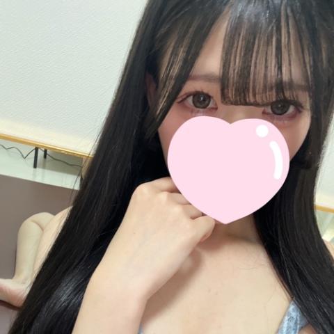 真鍋ミオン(20)