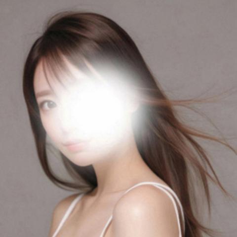 泉　アカリ(25)