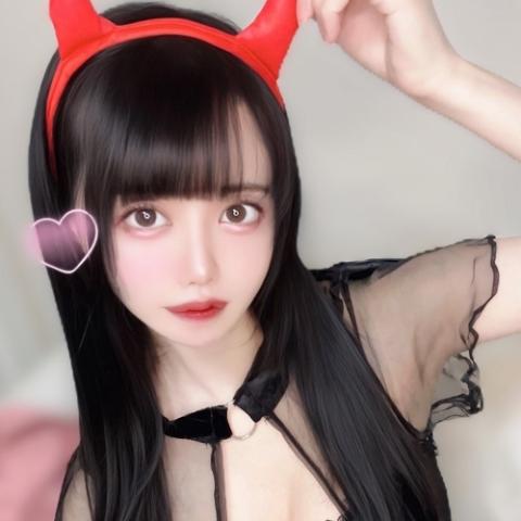 りう(22)