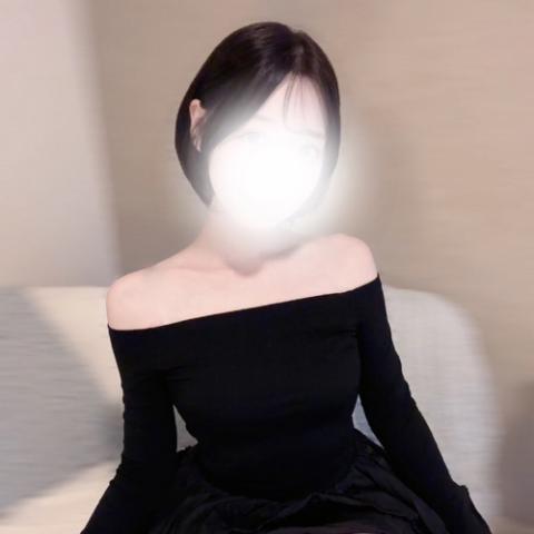 雛乃　こはる(22)