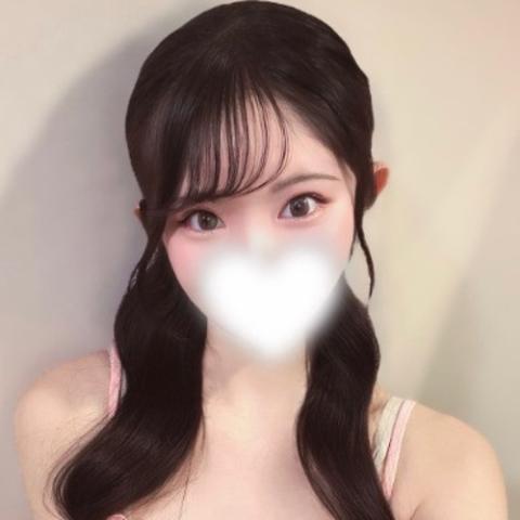 間宮りん(22)