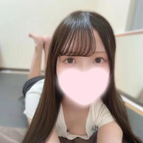 みな(21)