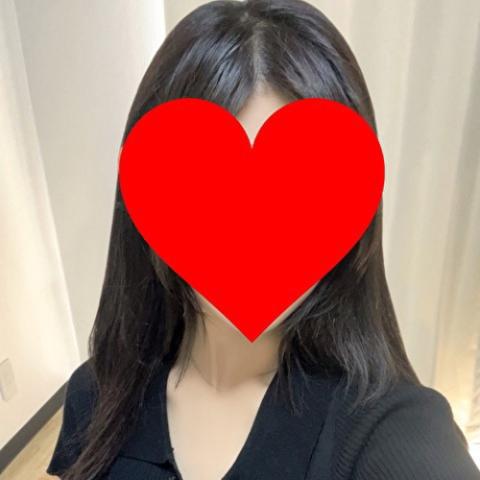 莉々(りり)(19)