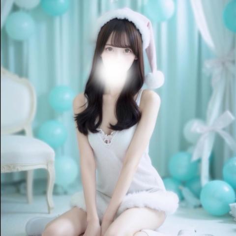 白雪 りりか(19)