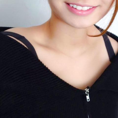 白川まおみ(28)