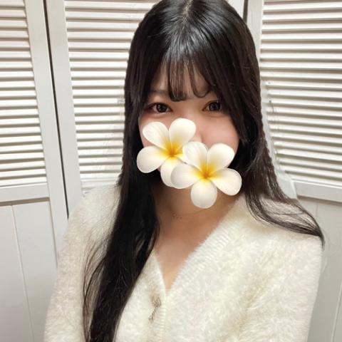 あやか(18)
