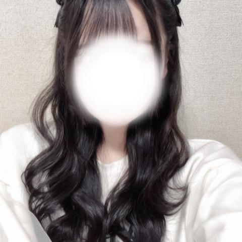 桃瀬にこる(23)