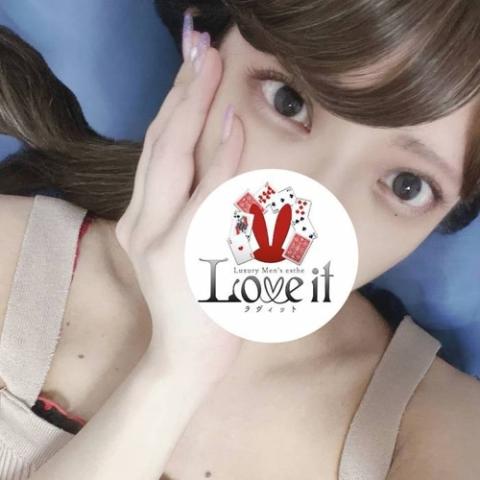 逢沢えま(25)