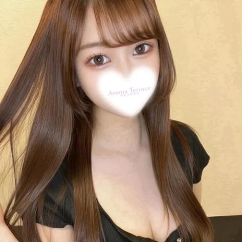 ゆか(23)