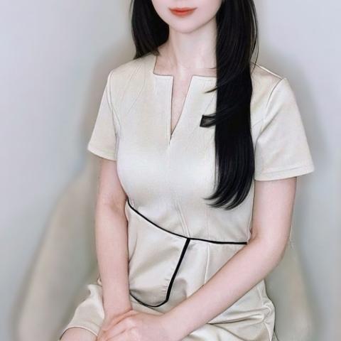 白石　ゆり(22)