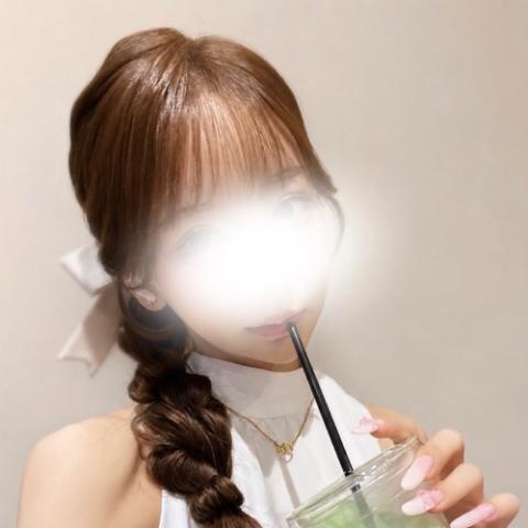 小松みお(23)
