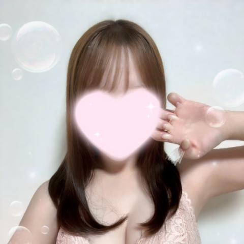 ゆら(24)
