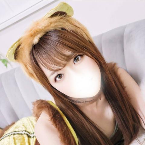及川めのう(24)