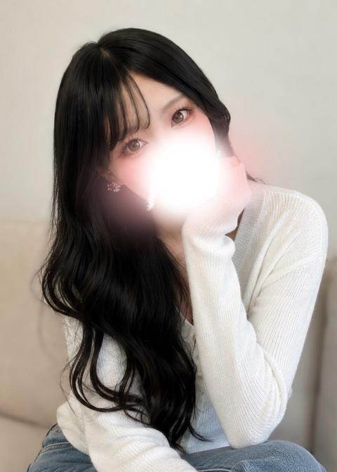 春瀬にこ(21)