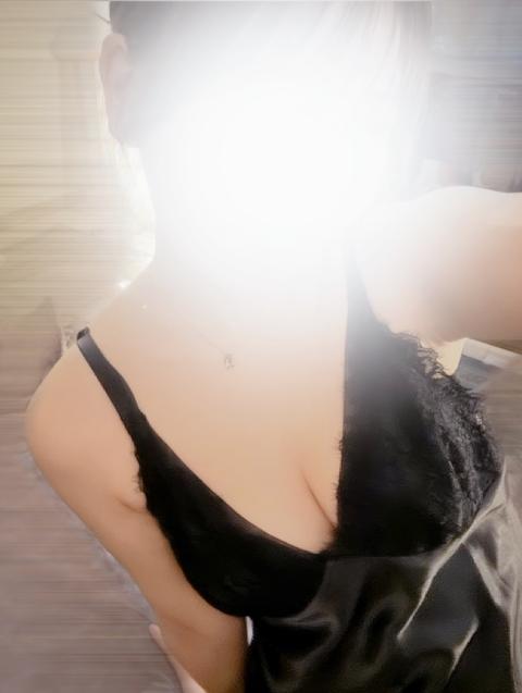 りな(23)