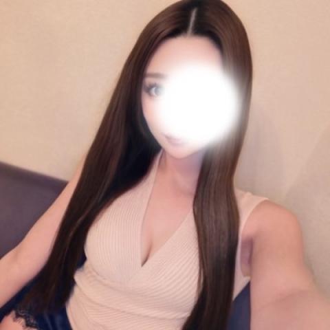 星乃ナナ(23)