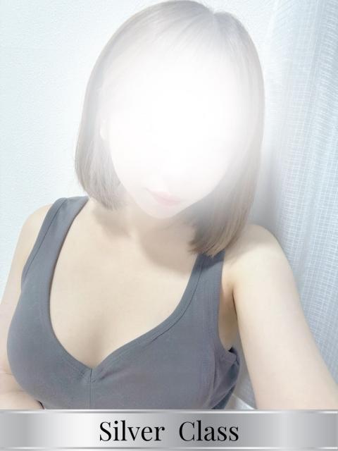 めい(20)